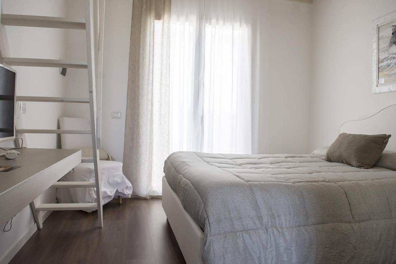Home Suites Home Salionze Dış mekan fotoğraf