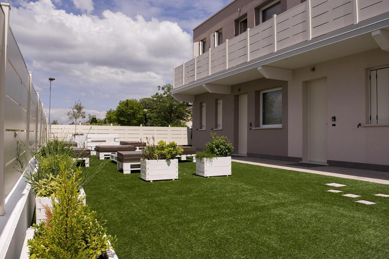 Home Suites Home Salionze Dış mekan fotoğraf