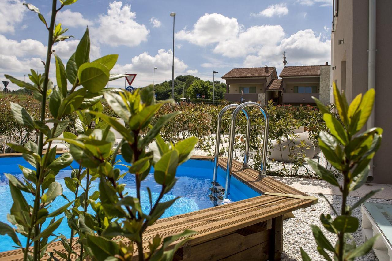 Home Suites Home Salionze Dış mekan fotoğraf